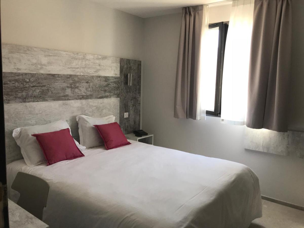 Hotel L'Isula Marina LʼÎle-Rousse Rum bild