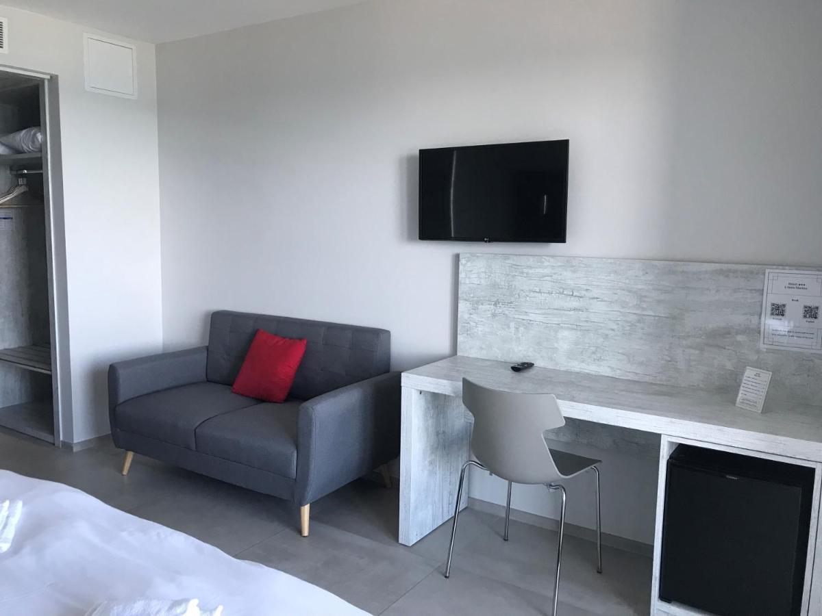 Hotel L'Isula Marina LʼÎle-Rousse Exteriör bild