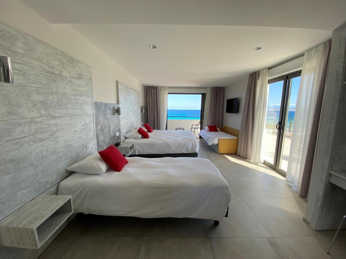 Hotel L'Isula Marina LʼÎle-Rousse Exteriör bild